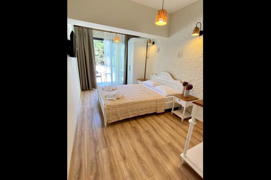 Serez Otel Alaçati By La Mira