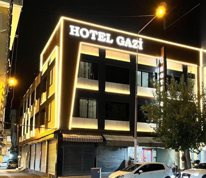 Hotel Gazi