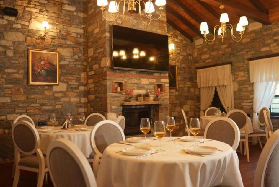 Domatia Stone Hotel