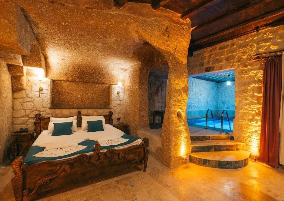 Cappatria Cave House