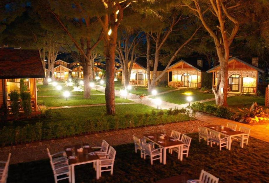 Pino Mar Luxury Bungalows