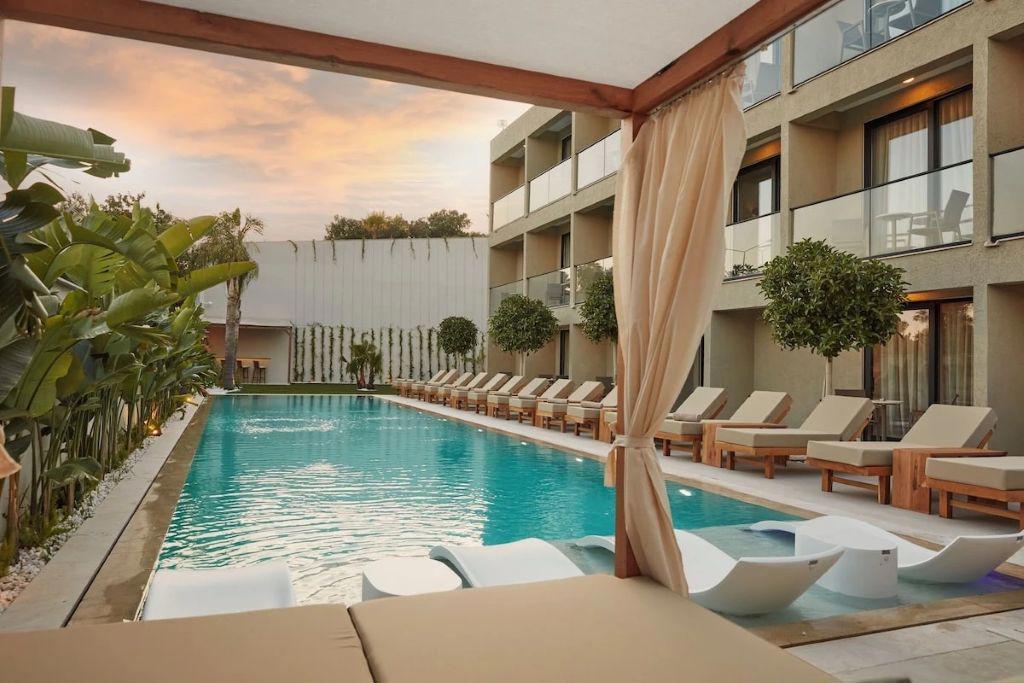 Venzi Ayayorgi Hotel Adult (+15)