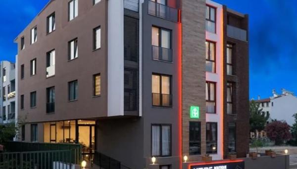 Meyde Plus Hotel