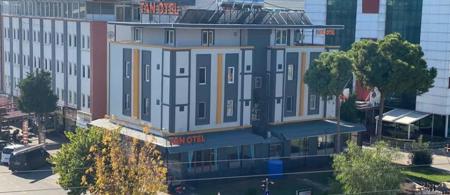Tan Otel