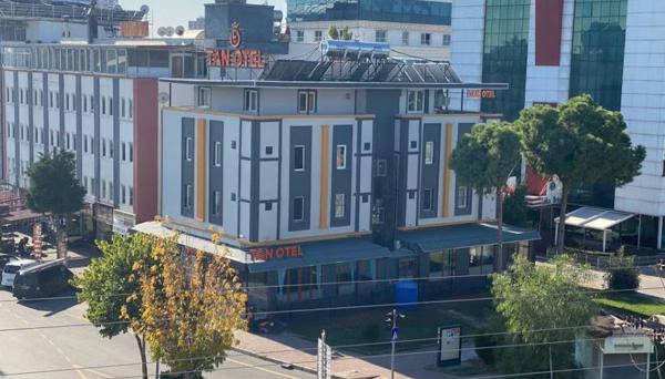 Tan Otel
