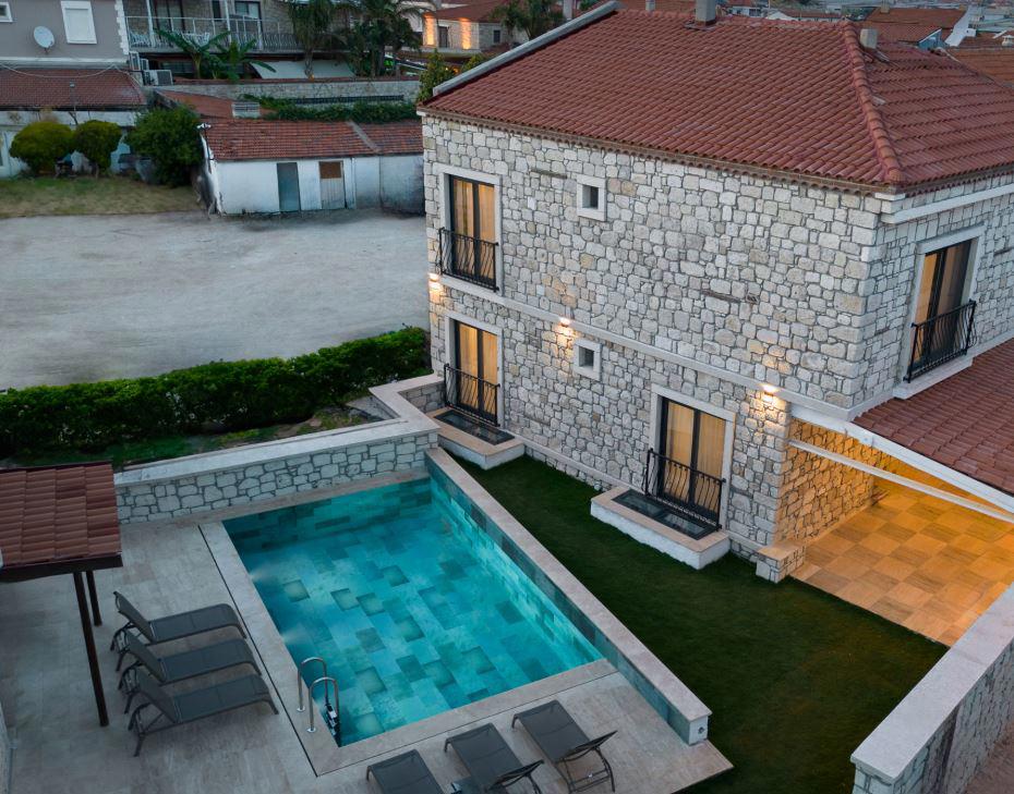 Fethi Baba Konağı Alaçatı