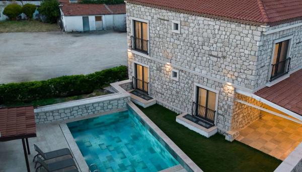 Fethi Baba Konağı Alaçatı