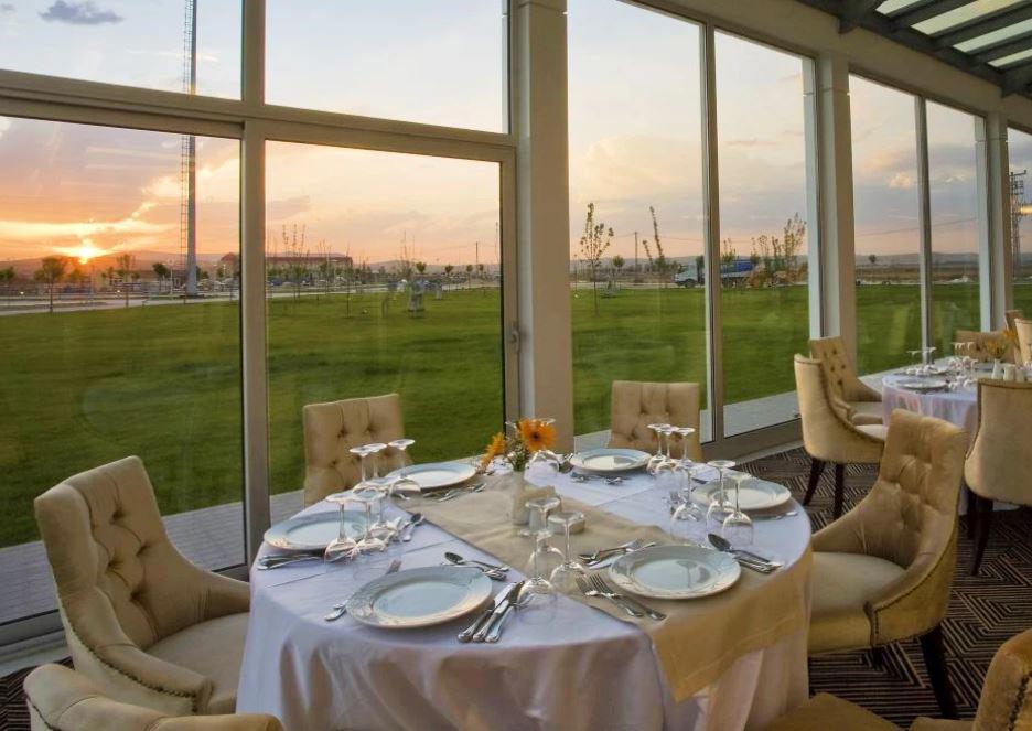 Mcg Hotel's Thermal Spa Convention Center