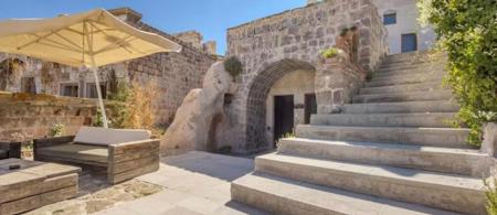 Eyes Of Cappadocia Cave Hotel