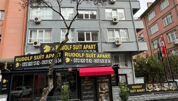 Rudolf Suit & Apart