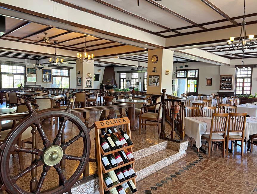 The Ship Inn Hotel Girne