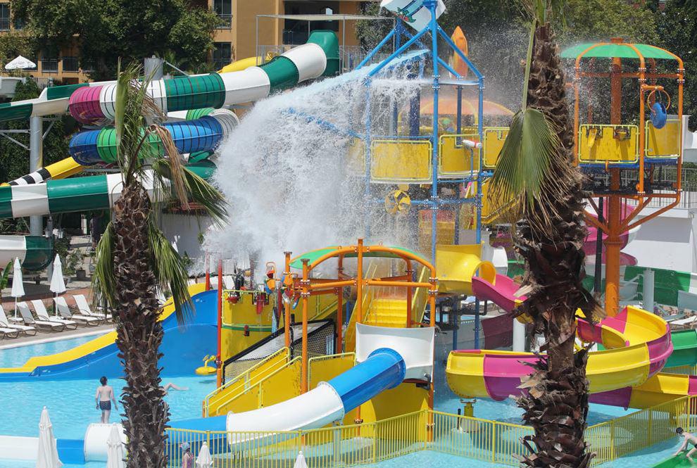 Aqua Fun City Hotel