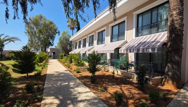 Polaris Hayat Motel