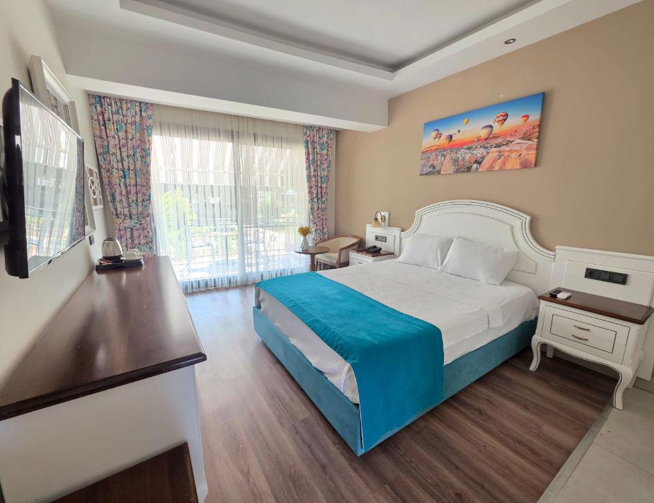Polaris Hayat Motel