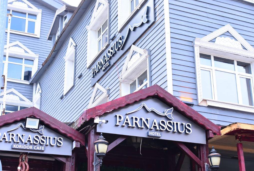 Parnassius Hotel
