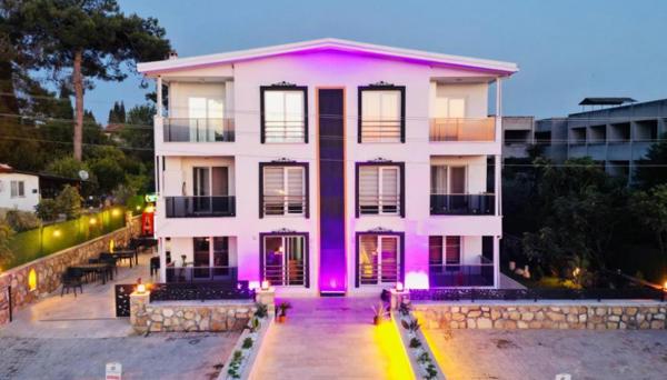 Tikir House