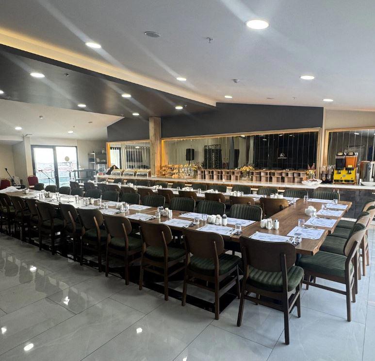 Karaca Hotel Van