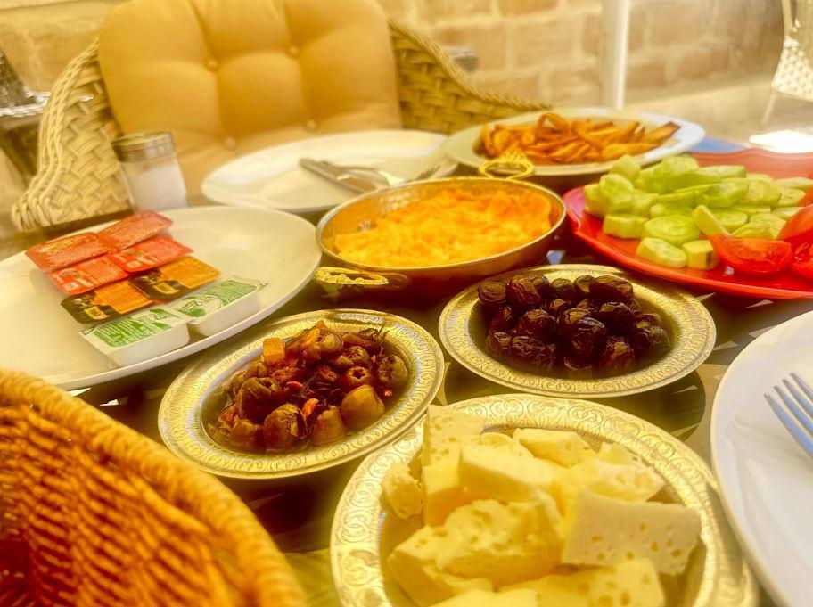 Arev Otel