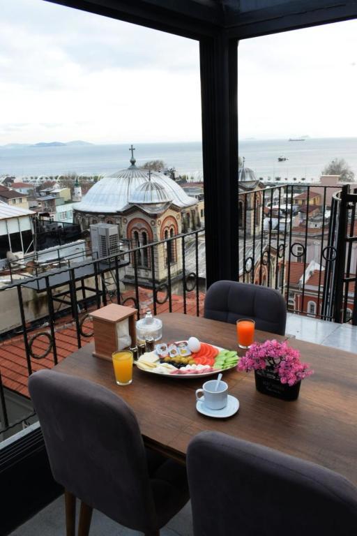 Sabina Hotel Near Grand Bazaar City Center