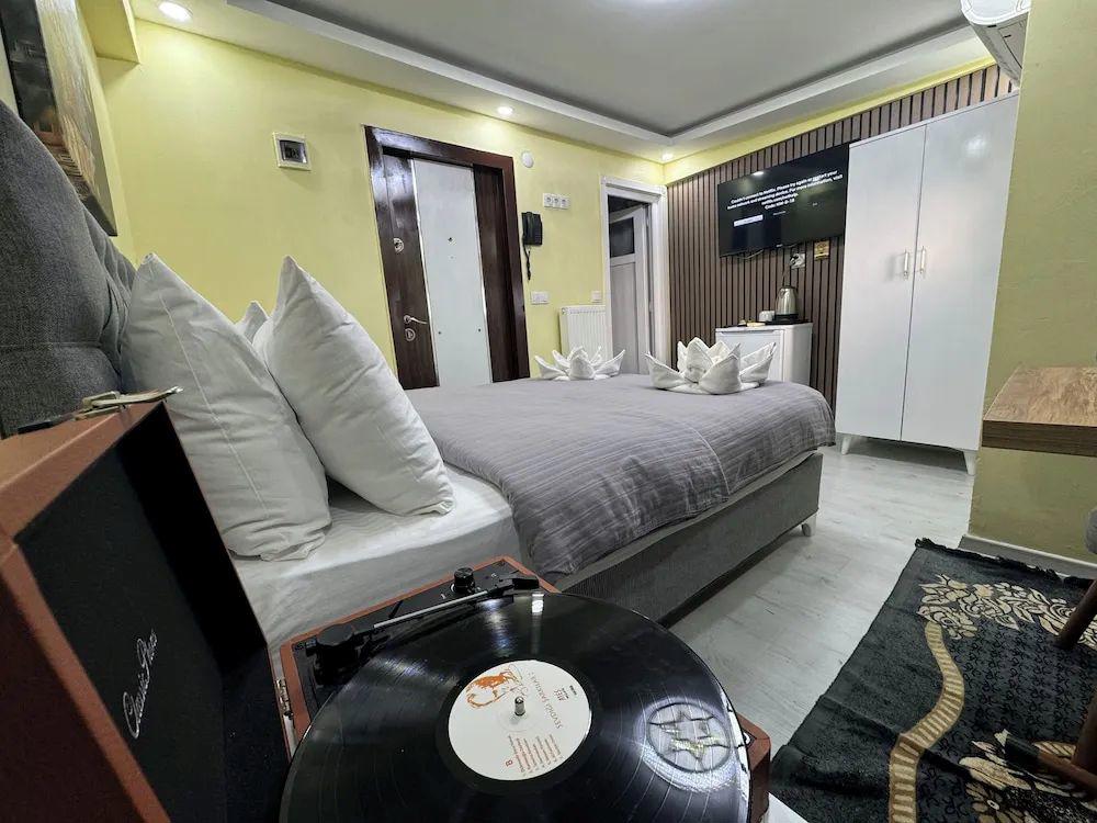 Özer Hotel & Apartments