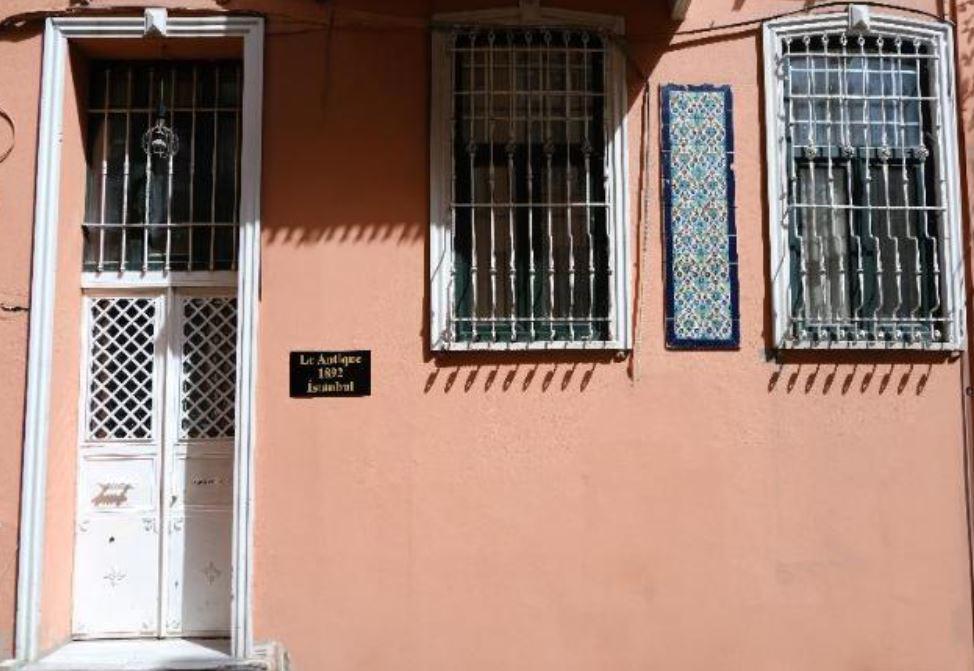 Le Antique 1892 Istanbul