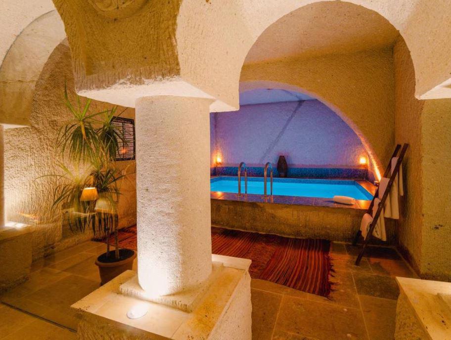 My Cave Suites