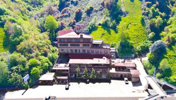 Şelale Otel