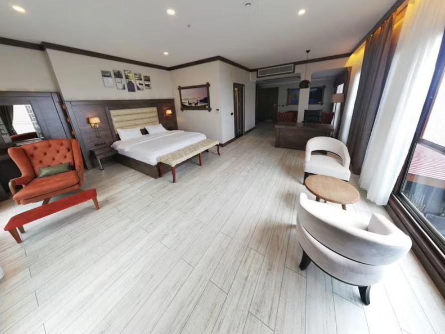 Şelale Otel