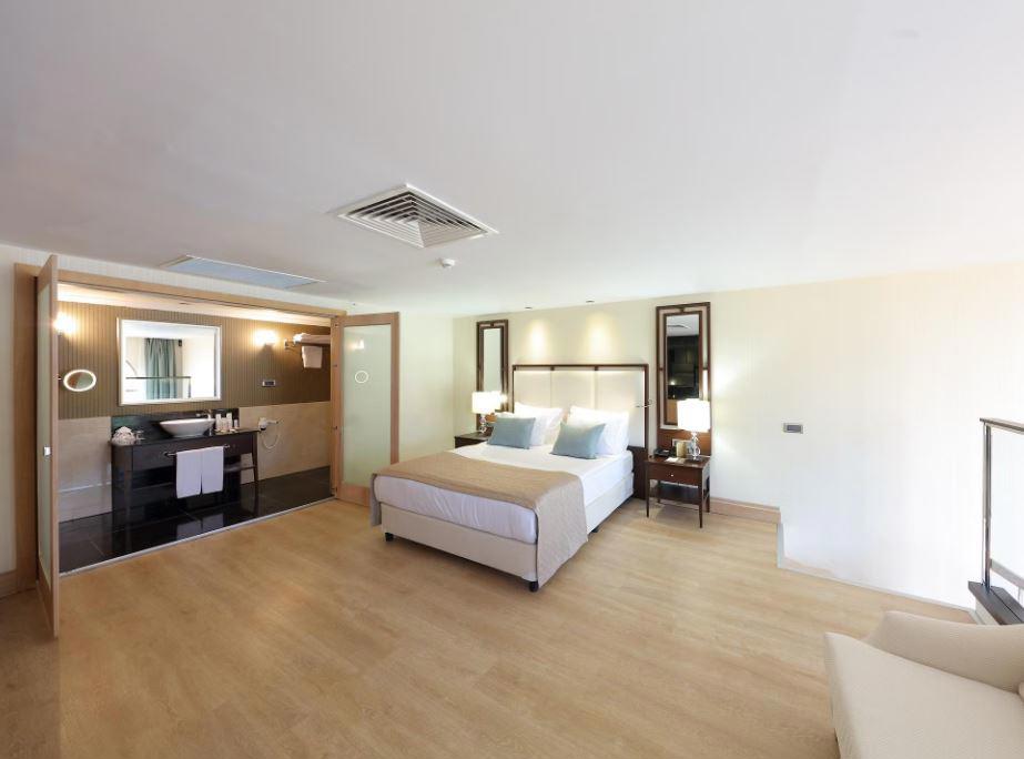 Juju Premier Palace