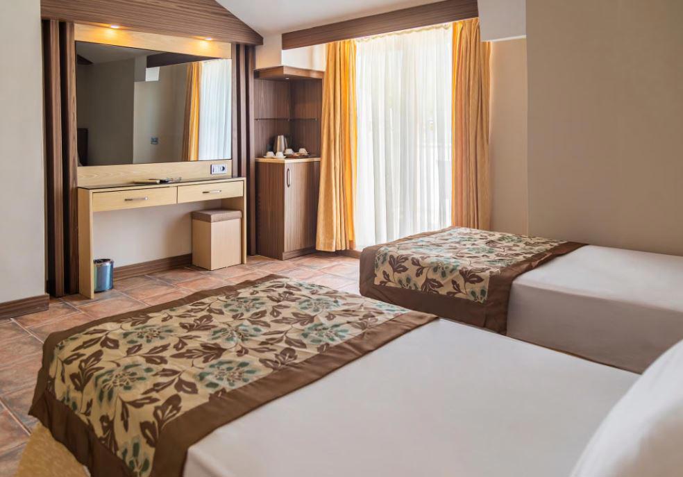 Fame Hotel