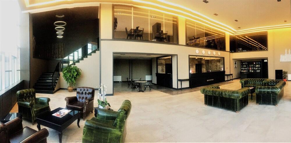 Grand Paşabey Hotel