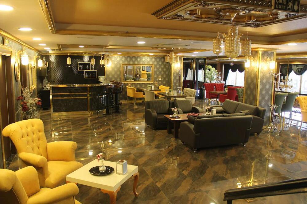 Savona Otel
