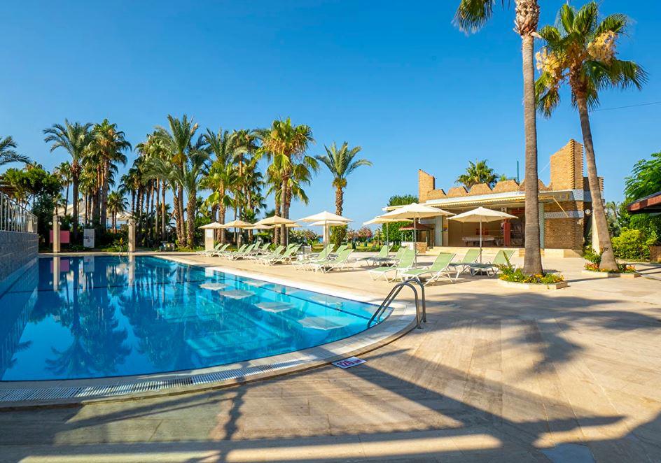 Mc Beach Resort Hotel