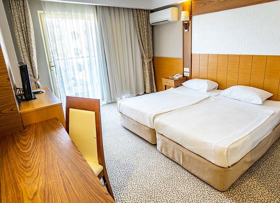 Mc Beach Resort Hotel