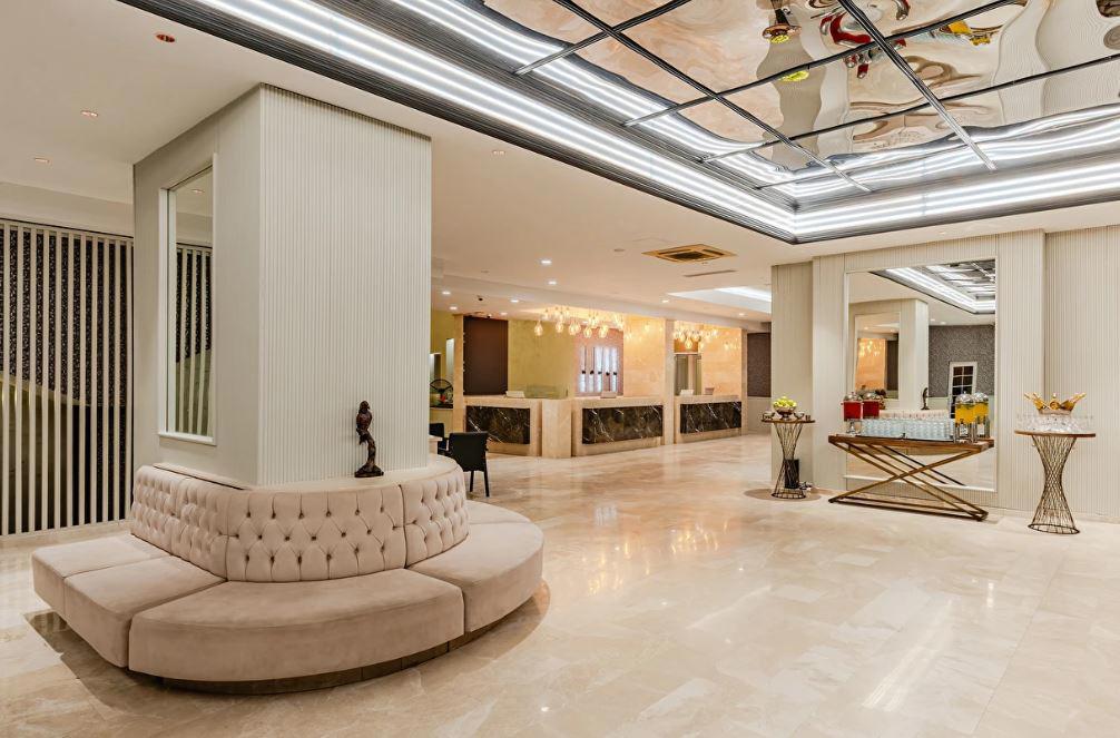 Justiniano Park Conti