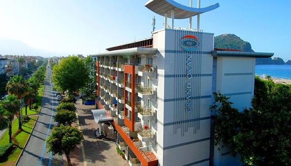 Grand Okan Hotel