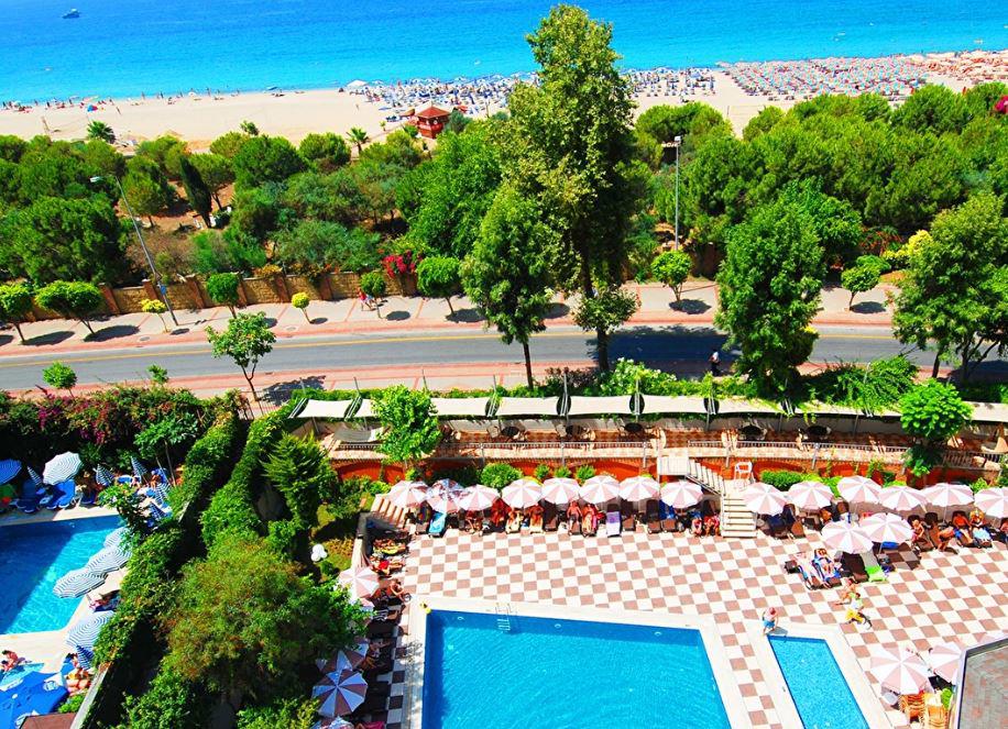 Grand Okan Hotel