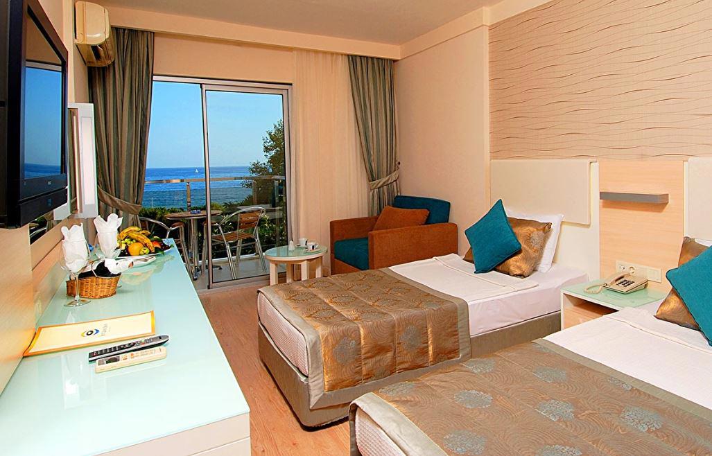Grand Okan Hotel