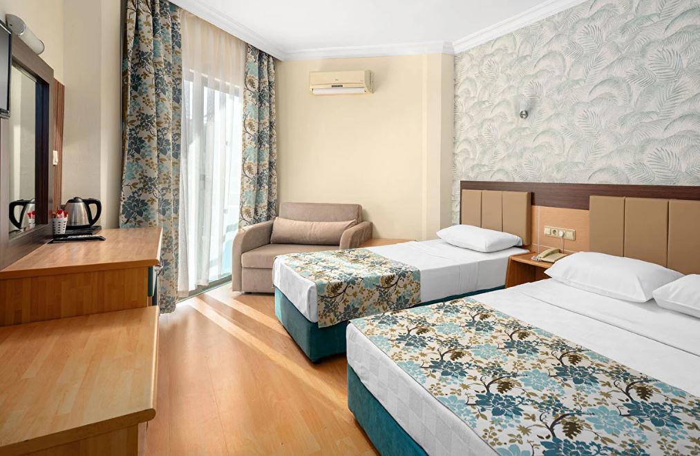 Caretta Relax Hotel