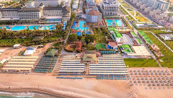 Caretta Beach Hotel