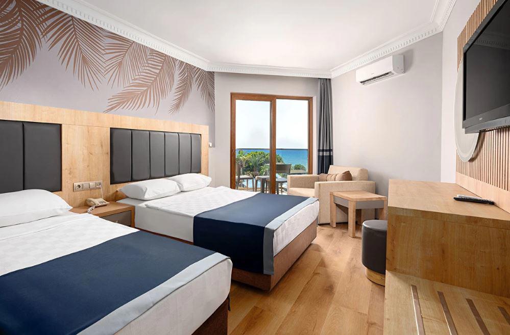 Caretta Beach Hotel