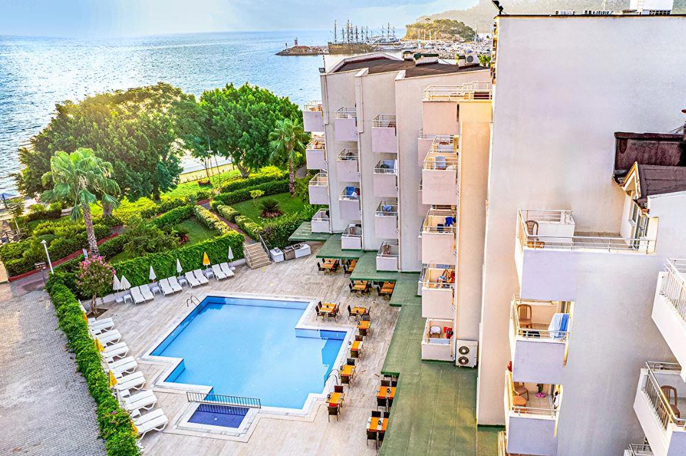 Viking Nona Beach Hotel