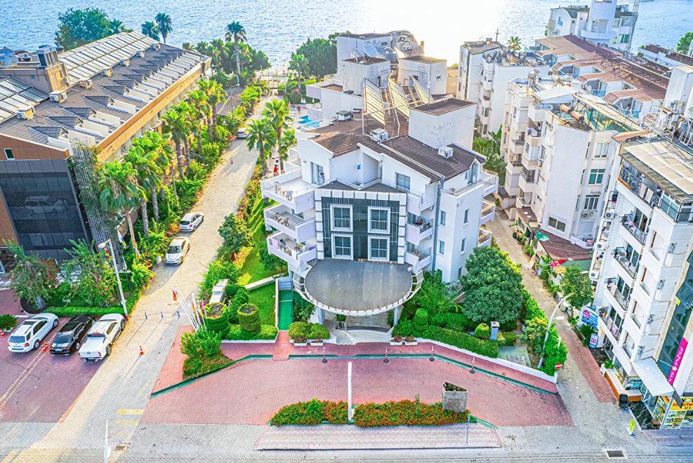 Viking Nona Beach Hotel