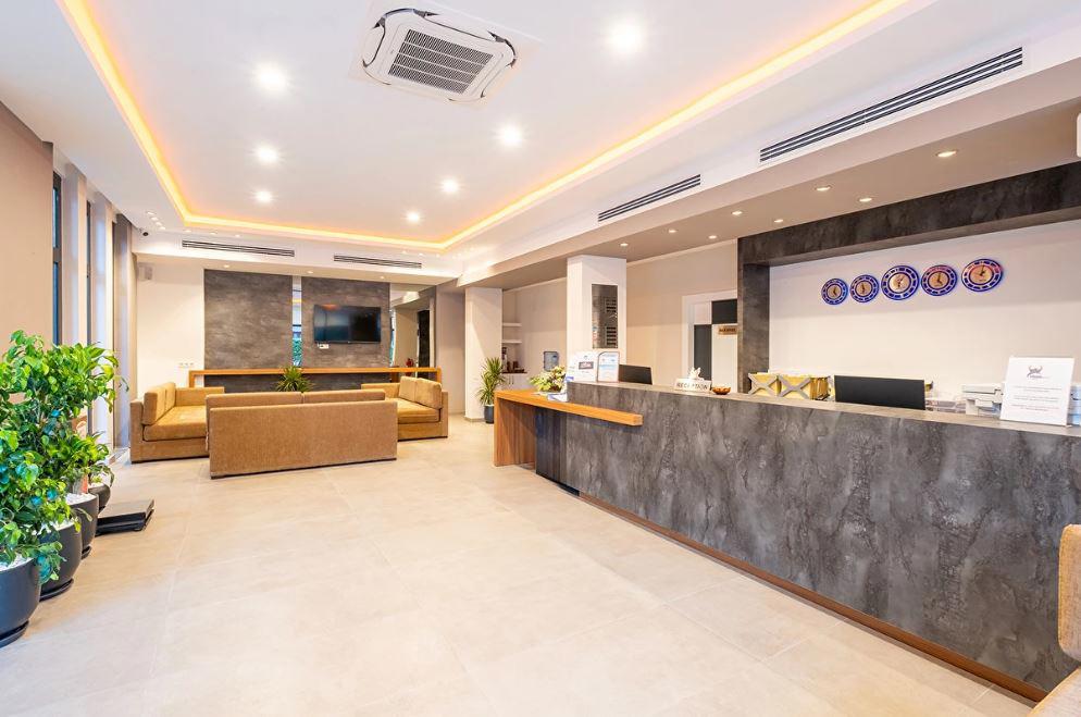 Viking Beach Hotel & Spa