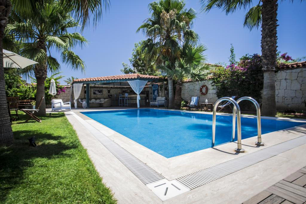 Tash Mekan Alaçatı Boutique Hotel