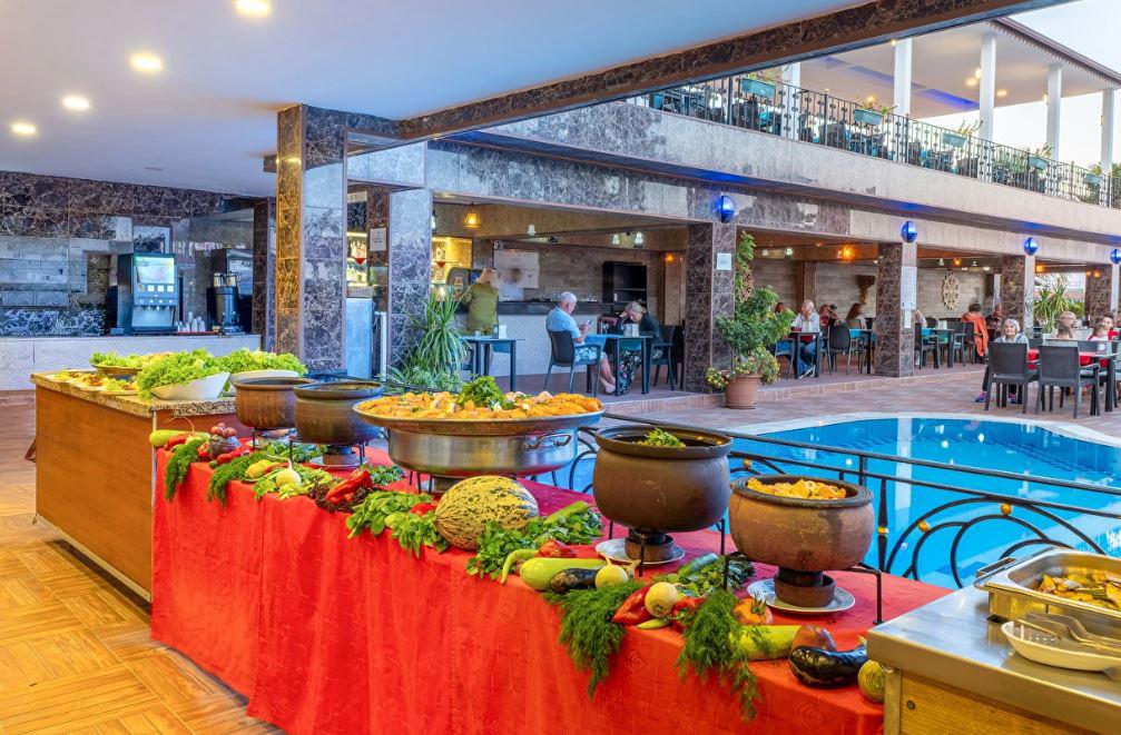 Aleria Belport Beach Hotel