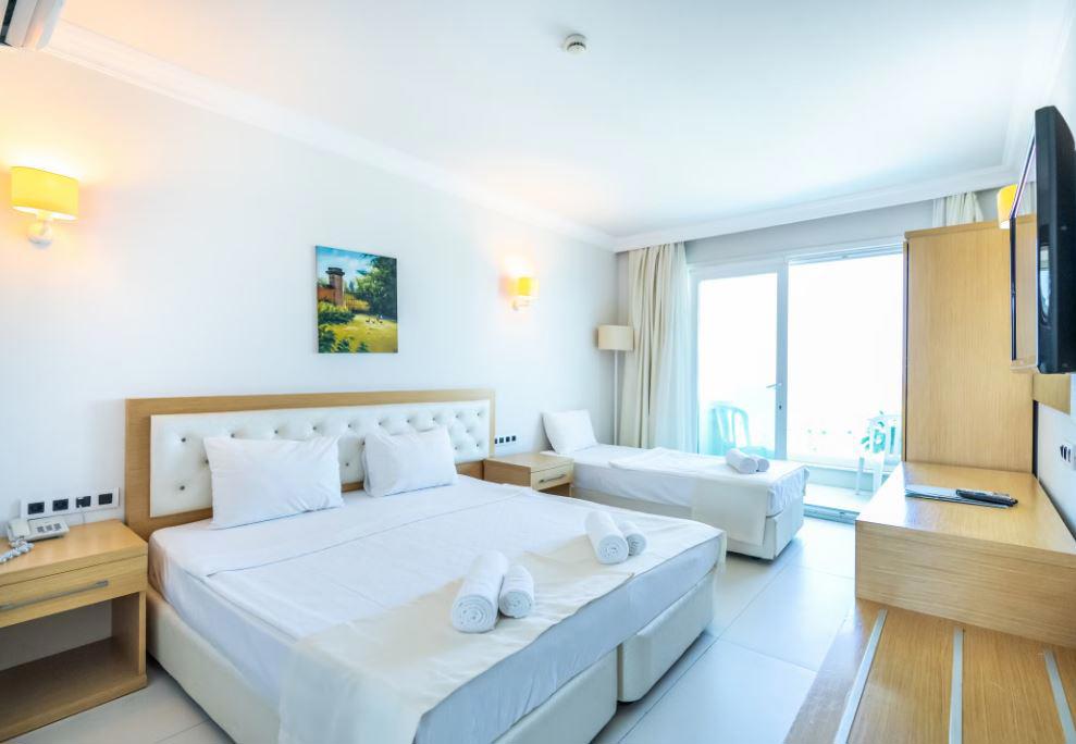 Dragut Point South Hotel