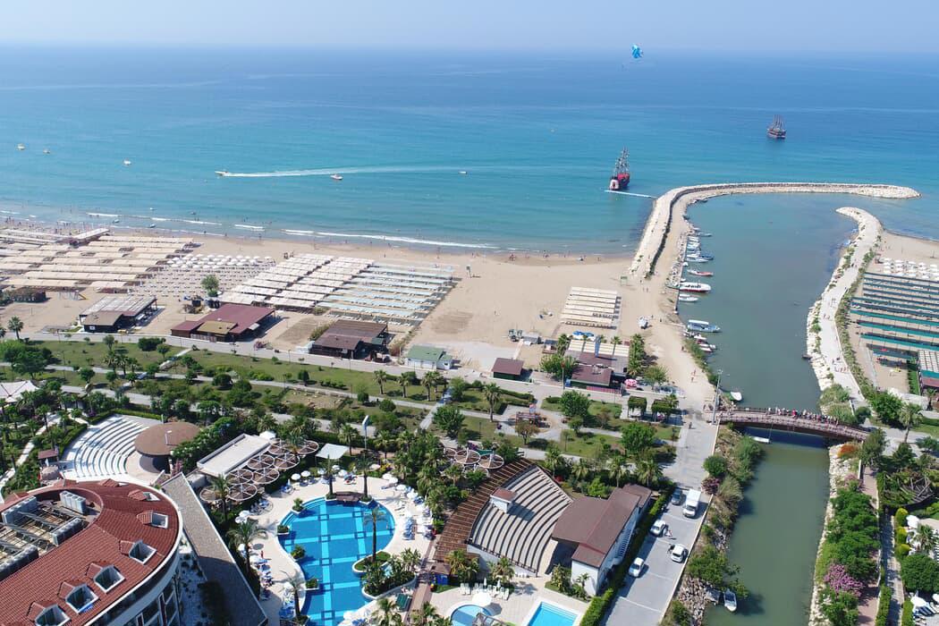 Sunis Evren Beach Resort Hotel & Spa