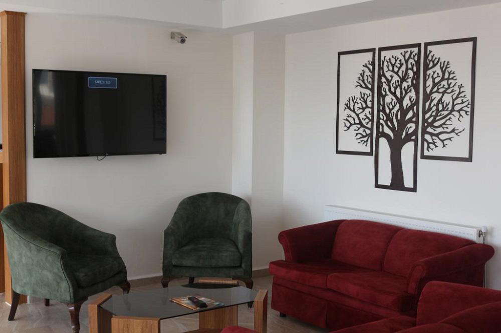 Longoz Hotel