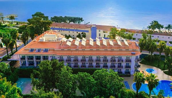 Rios Beach Hotel